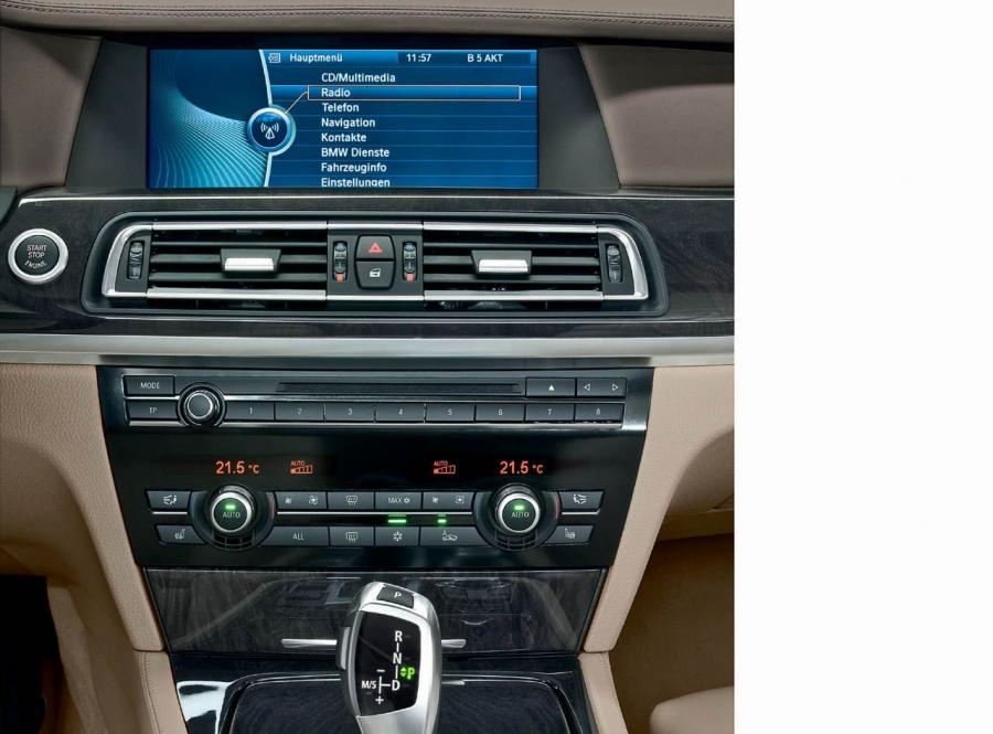  BMW 7-Series 2009 года  (фото 156 из 167)